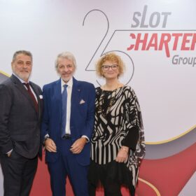 25 AÑOS - SLOT CHARTER